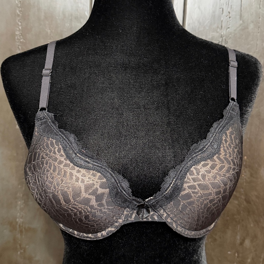 Maidenform Women's Push-Up Bra Black lace  - Size 34B